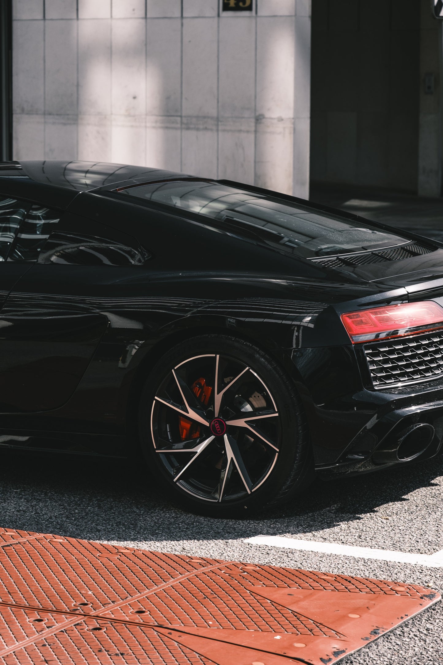 Radkappennaben Racing Red 21 Zoll für Audi